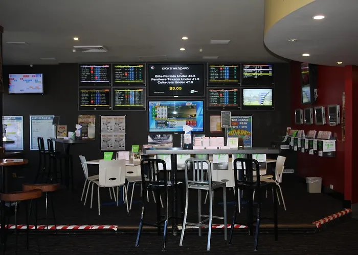 Hotel Beach House Nambour