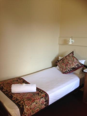 House 4*